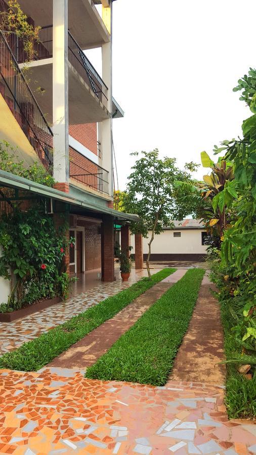 Apart Hotel Las Guayabas Puerto Iguazú Zewnętrze zdjęcie